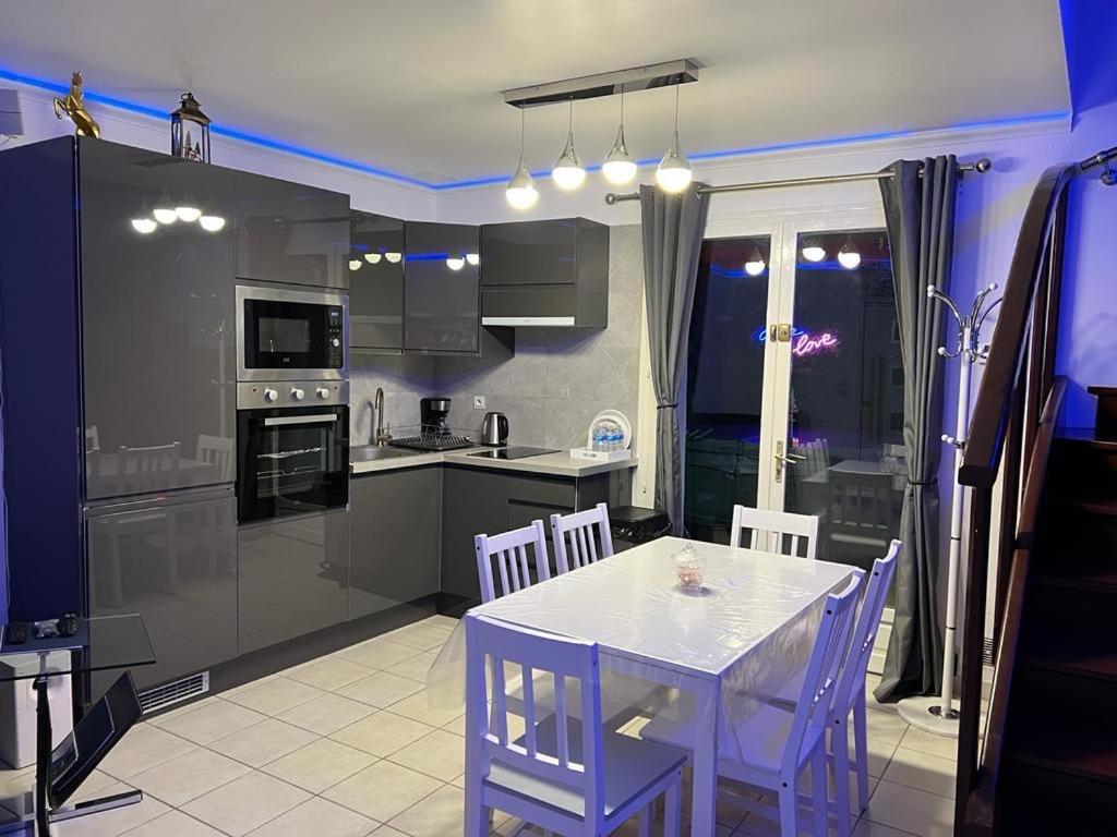 Saint-Germain-sur-Morin Kings Villa Near Disneyland Reserved Only For Family With Kids מראה חיצוני תמונה
